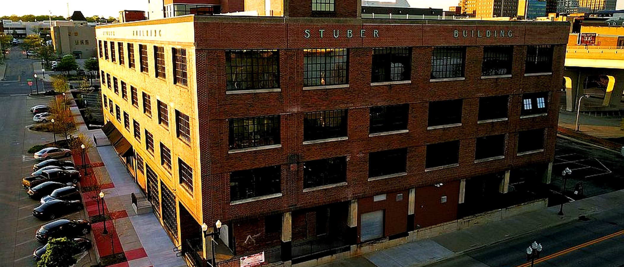 Murray Place building and parking in downtown Peoria