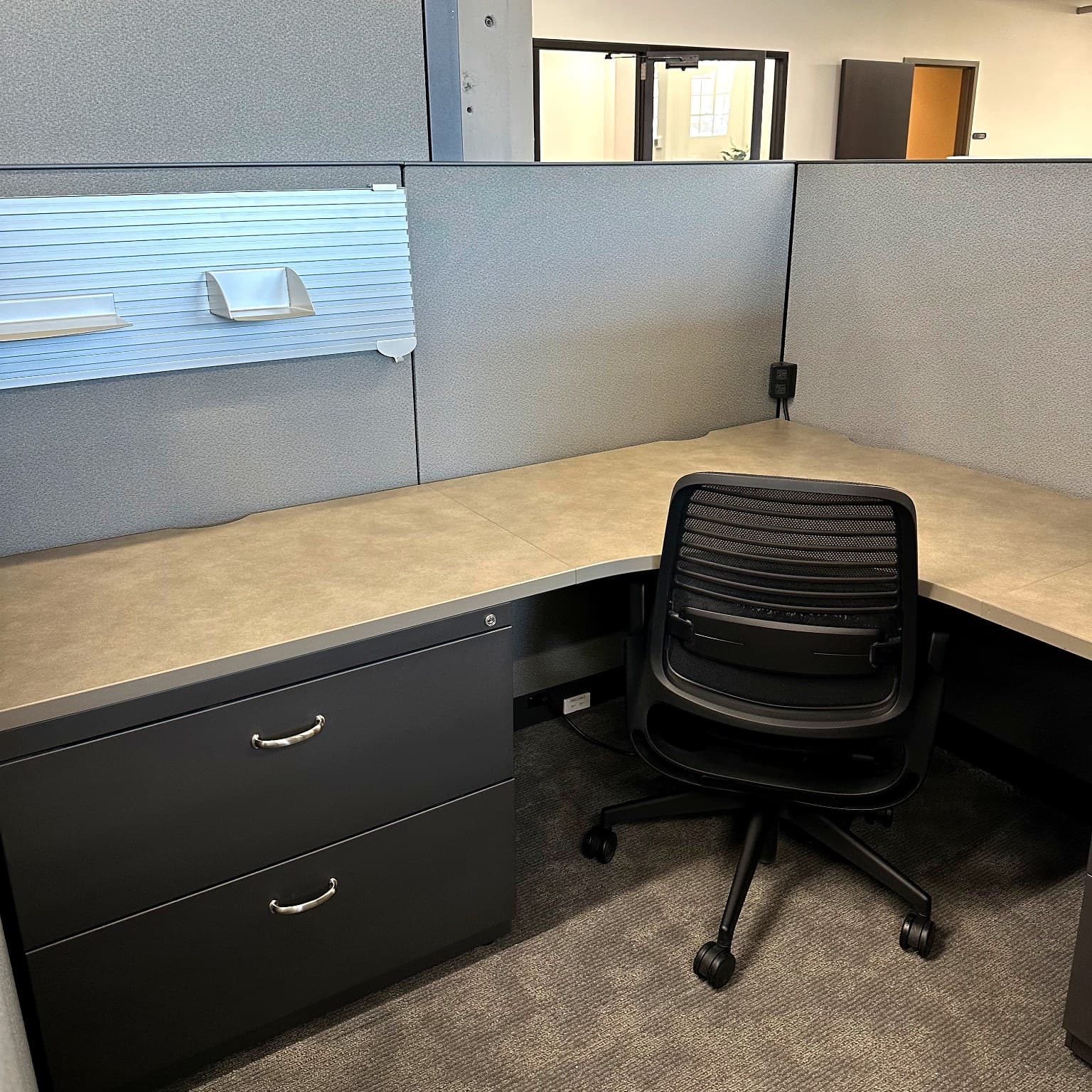 Shared Workspace at Murray Place Suites